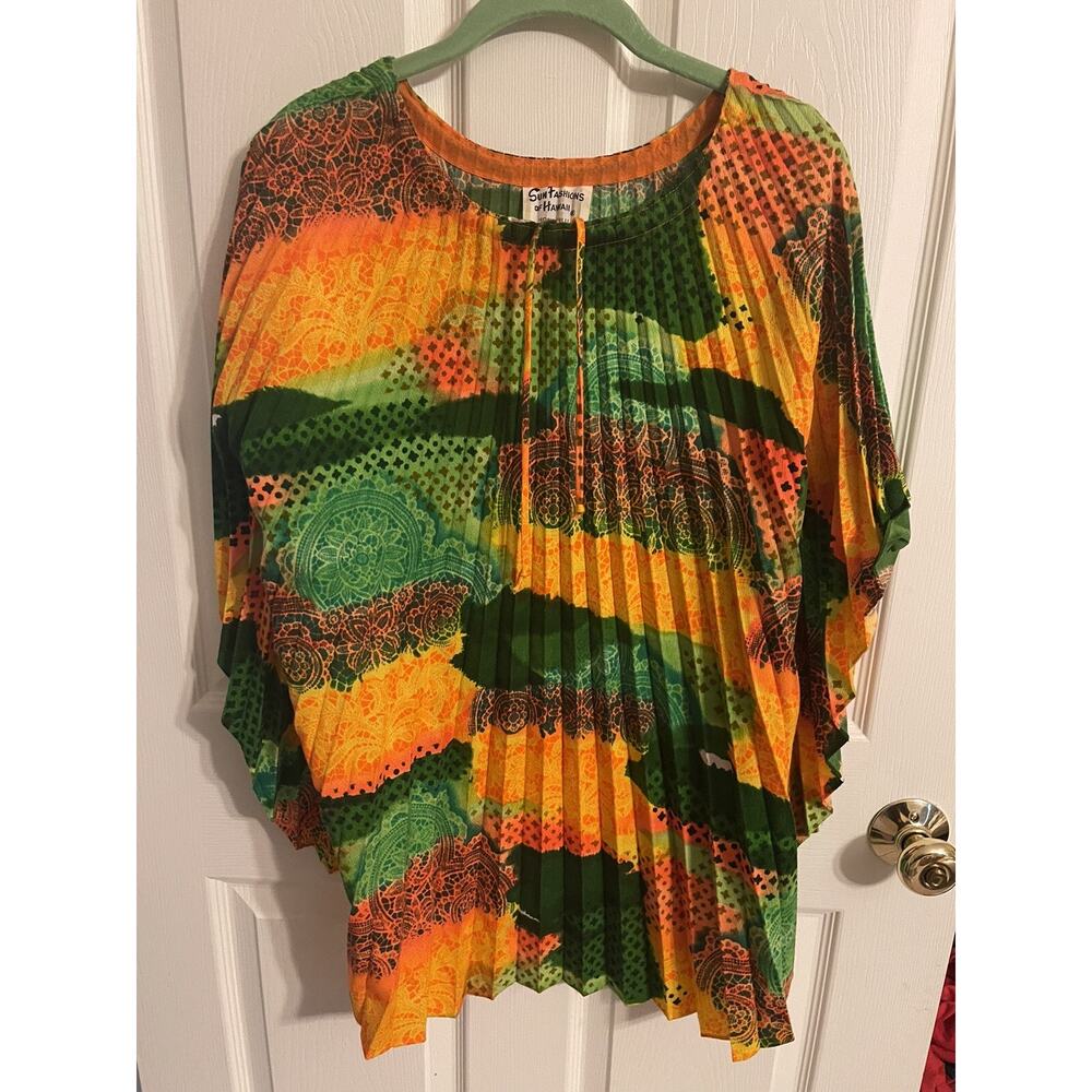 70s Sun Fashion Hawaii Pleated Poncho Shawl Caftan One Sz Cape Tropical festival